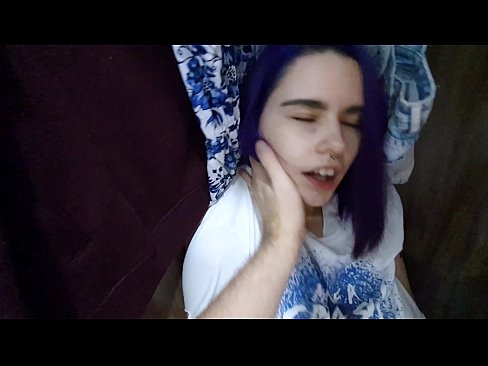 ❤️ Truvò a mo surella in l'armadiu è l'aiutò à cum Porno à noi ☑